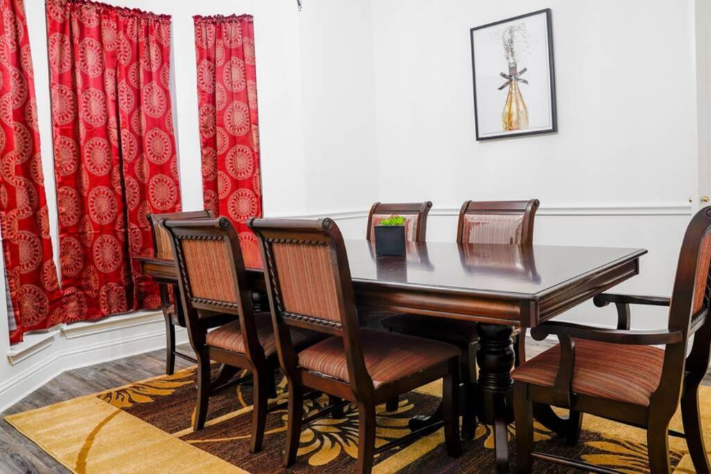 Vila Remodeled Luxury With Proximity Lewisville Exteriér fotografie
