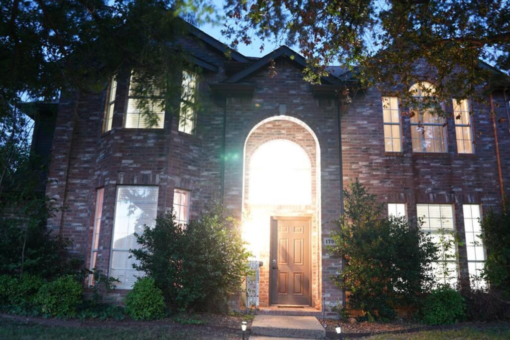 Vila Remodeled Luxury With Proximity Lewisville Exteriér fotografie