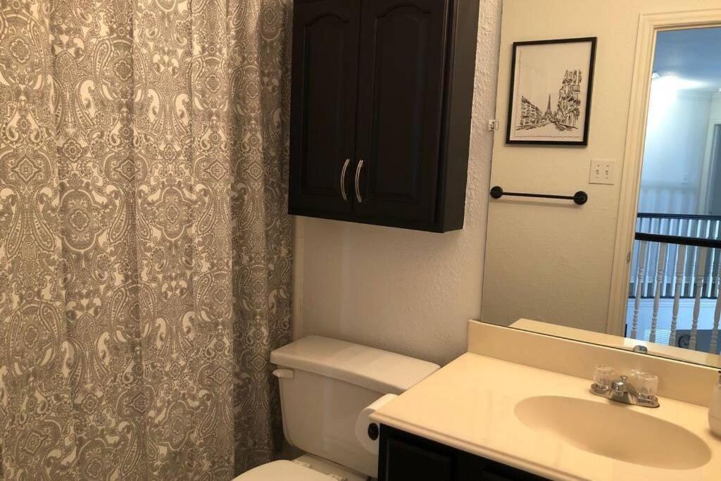 Vila Remodeled Luxury With Proximity Lewisville Exteriér fotografie